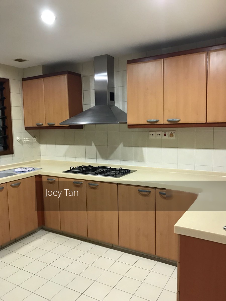Carissa Park Condominium (D17), Condominium #140088572